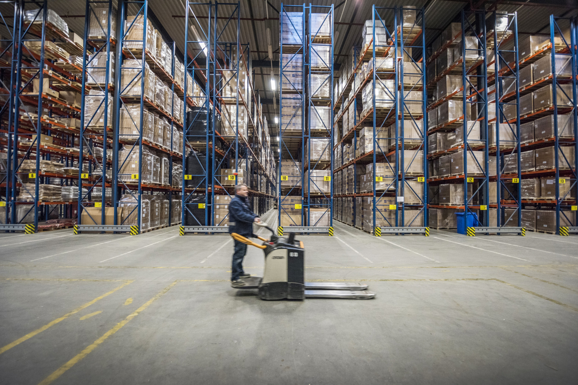 warehousing2.jpg