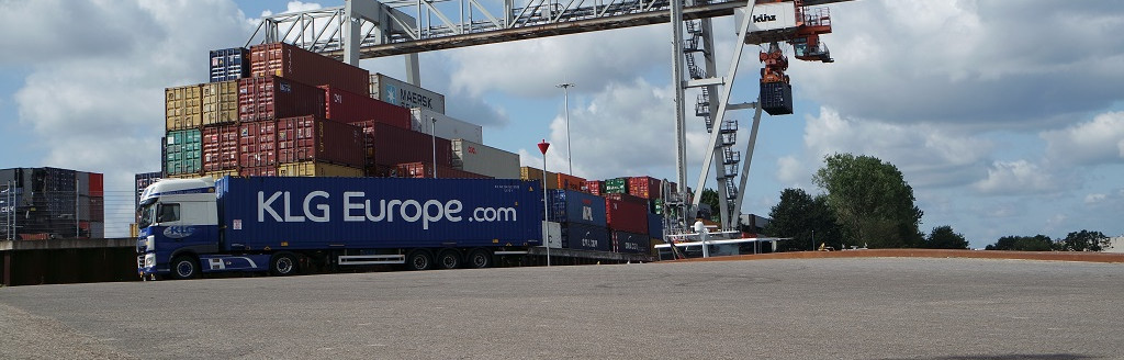 containertrucking1024x512.jpg